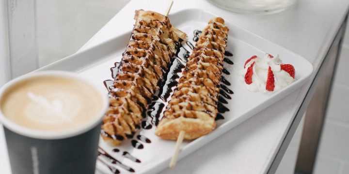 How to Choose the Right Waffle Maker for Your Café