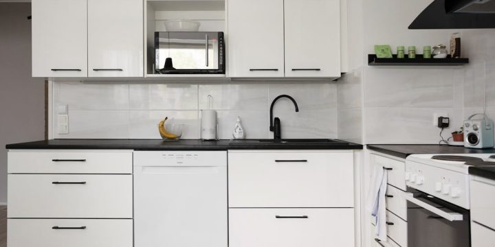 Can Custom Kitchen Cabinets Improve Your Space? Find Out